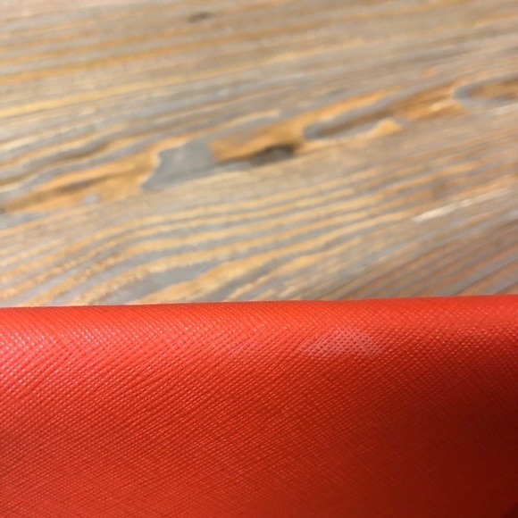 Henri Bendel Red Wallet and Case - Picture 8 of 9